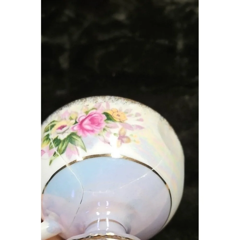 Vintage Royal Ashley Fine China Saucer, Teacup is cracked but‎ I will add it.